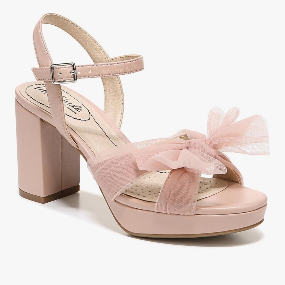 Life Stride last dance size 9 platform sandals heels new 3 1/2 inch blush